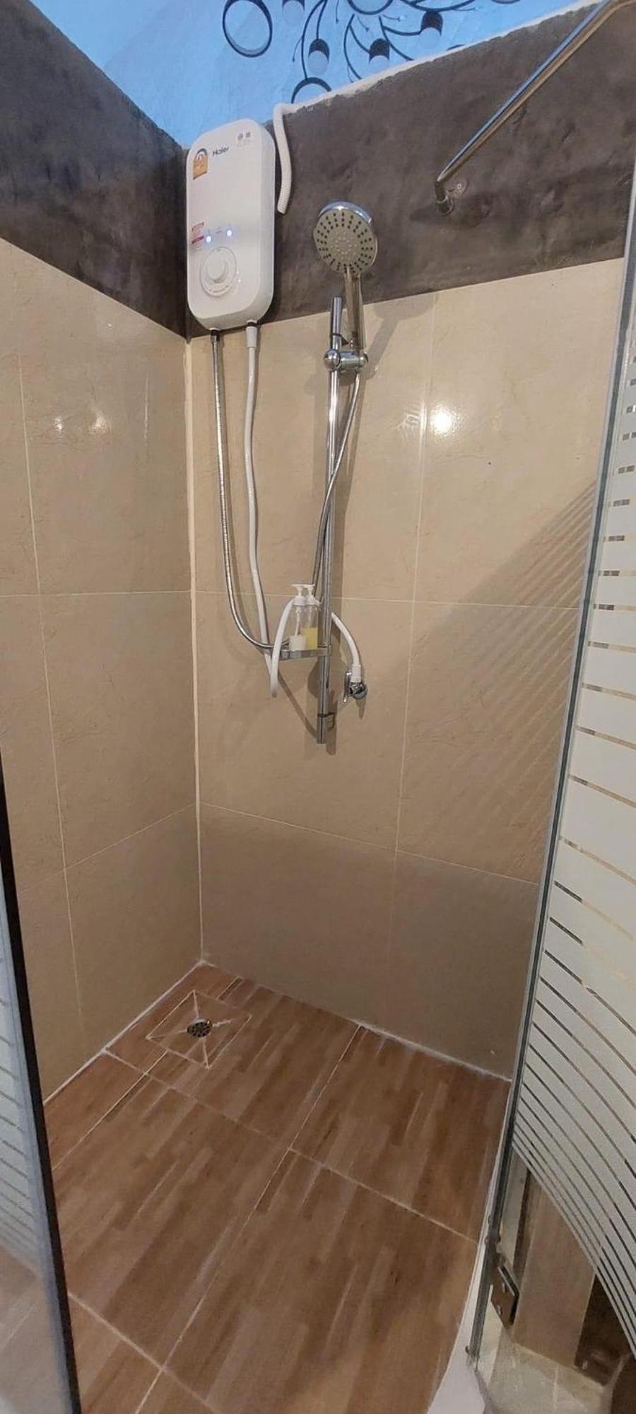 นรดีฮิวล์ รีสอร์ต เขาแผงม้า วังน้ำเขียว Hotel Ban Sap Bon  Buitenkant foto